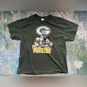 Green Bay Packers x Disney goofy football green short sleeve t-shirt, size XL